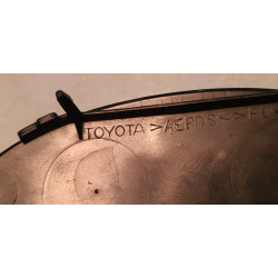53141-07010 Toyota Camry Grille Radar Logo Emblem 2013-2017 53141-48070