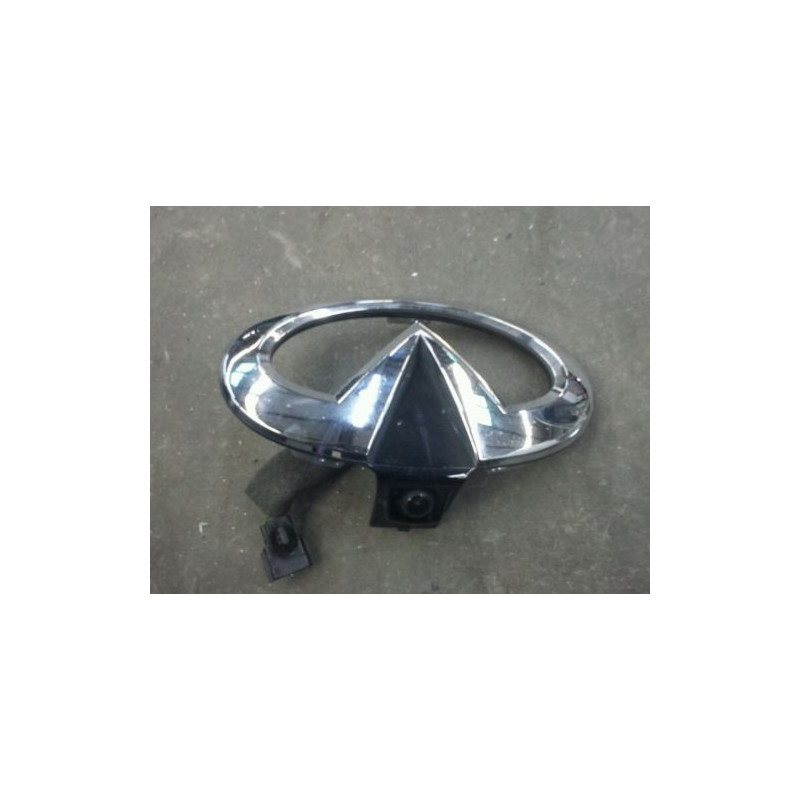 62382-3JA0A Infiniti JX35 Front Chrome Grill Emblem with Camera 2013