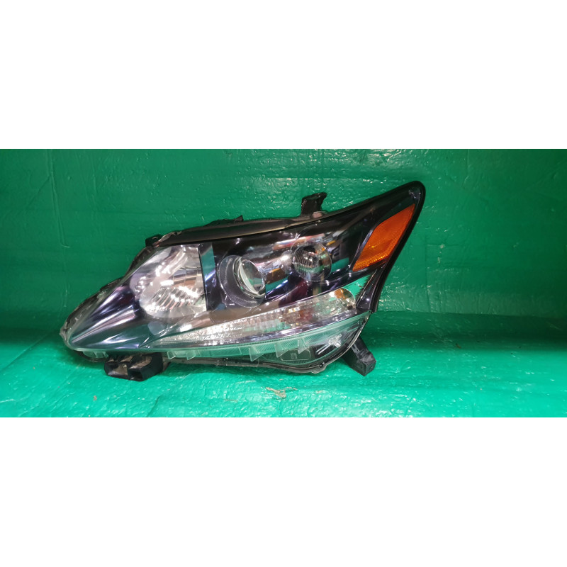 81170-75030 Lexus HS Left Halogen Headlight 2010-2012 81185-75101