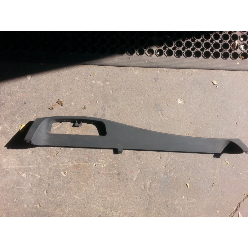 A2216890908 Mercedes-Benz S-Class Front Dash Air Vent Trim Cover 2006-2012