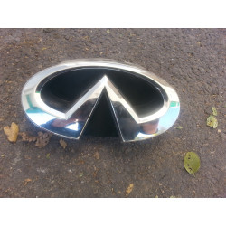 62890-1NF1A Infiniti G25 Chrome Grille Logo 2010-2013
