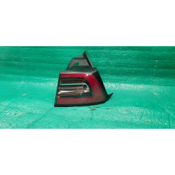 1077398-00-F Tesla Model 3 Right LED Tail Lamp 2017-2022