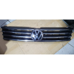 7P6853651J Volkswagen Touareg Chrome Grille 2015-2018 7P6853651K