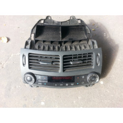 2118301954 Mercedes-Benz E-Class Digital Dual Zone Climate Control