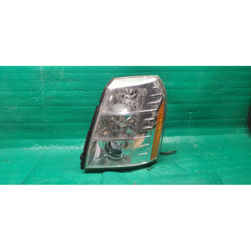 25897648 Cadillac Escalade Xenon Headlight 2007-2014