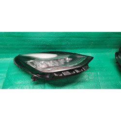 1077372-00-J Tesla Model 3 Right Full LED Headlight 2017-2023