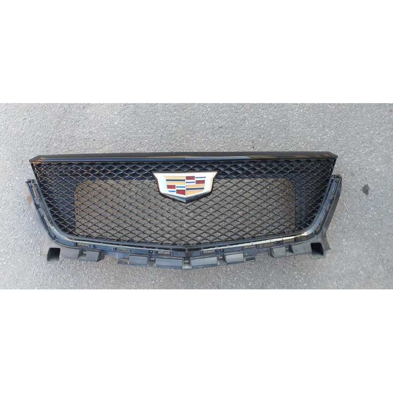 84758559 Cadillac XT6 Grille 2020-2022 84666717