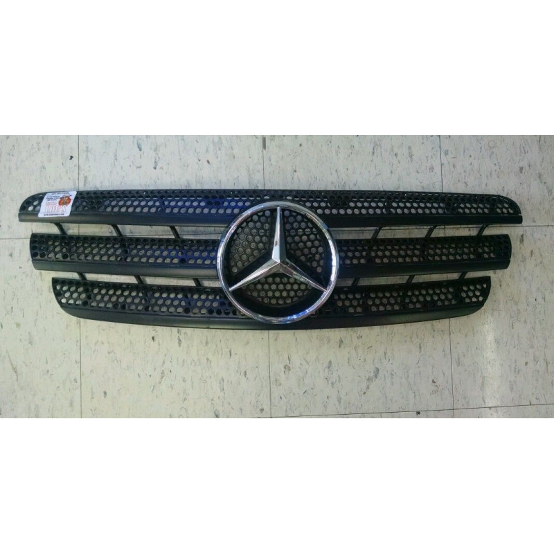 Mercedes-Benz M-Class Grill 1998-2003