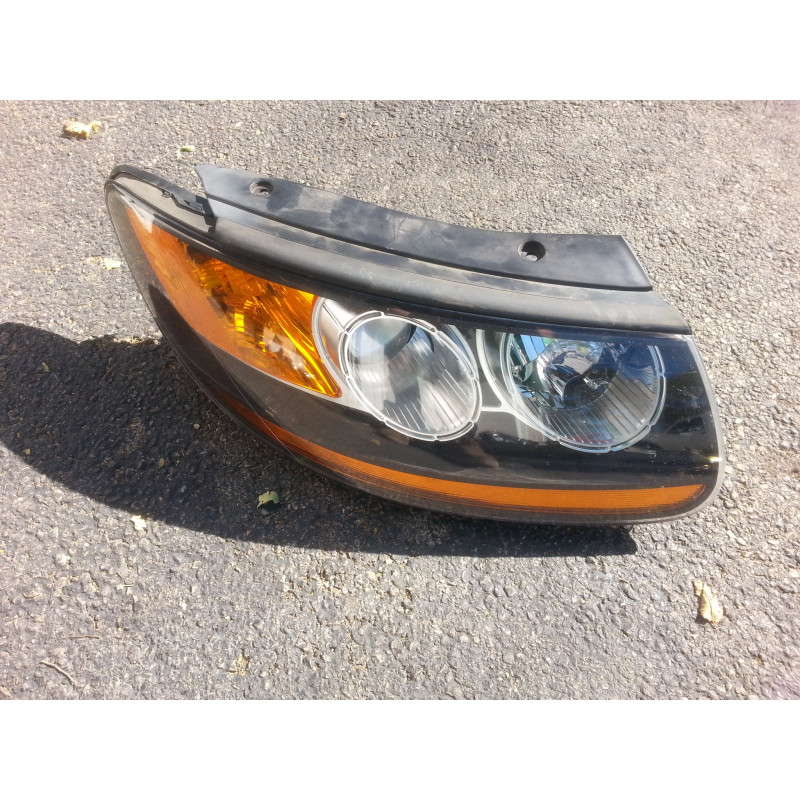 92102-0W100 Hyundai Santa Fe Right Headlight 2007-2011