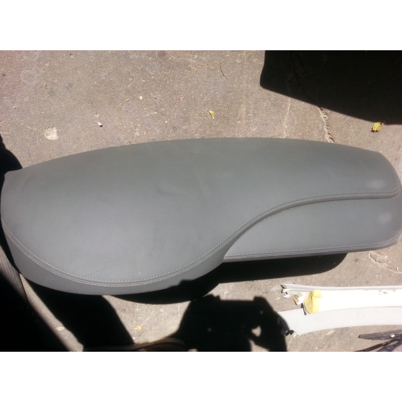 Mercedes-Benz S-Class Panel