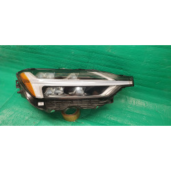 31689276 Volvo XC60 RIGHT MID LED HEADLIGHT 2018-2022