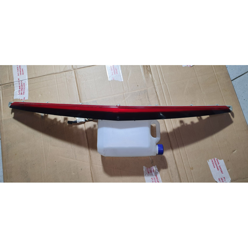 84308912 Cadillac XTS CAMERA LED TAIL REAR SPOILER WING HIGH MOUNT STOP
