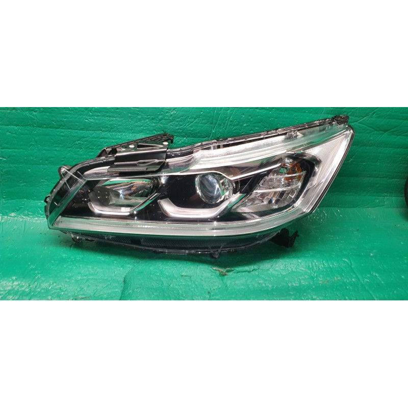 33150-T2A-M32 Honda Accord LED Halogen Headlight 2016-2017
