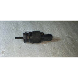 8K5955647 Audi e-tron Windshield washer pump